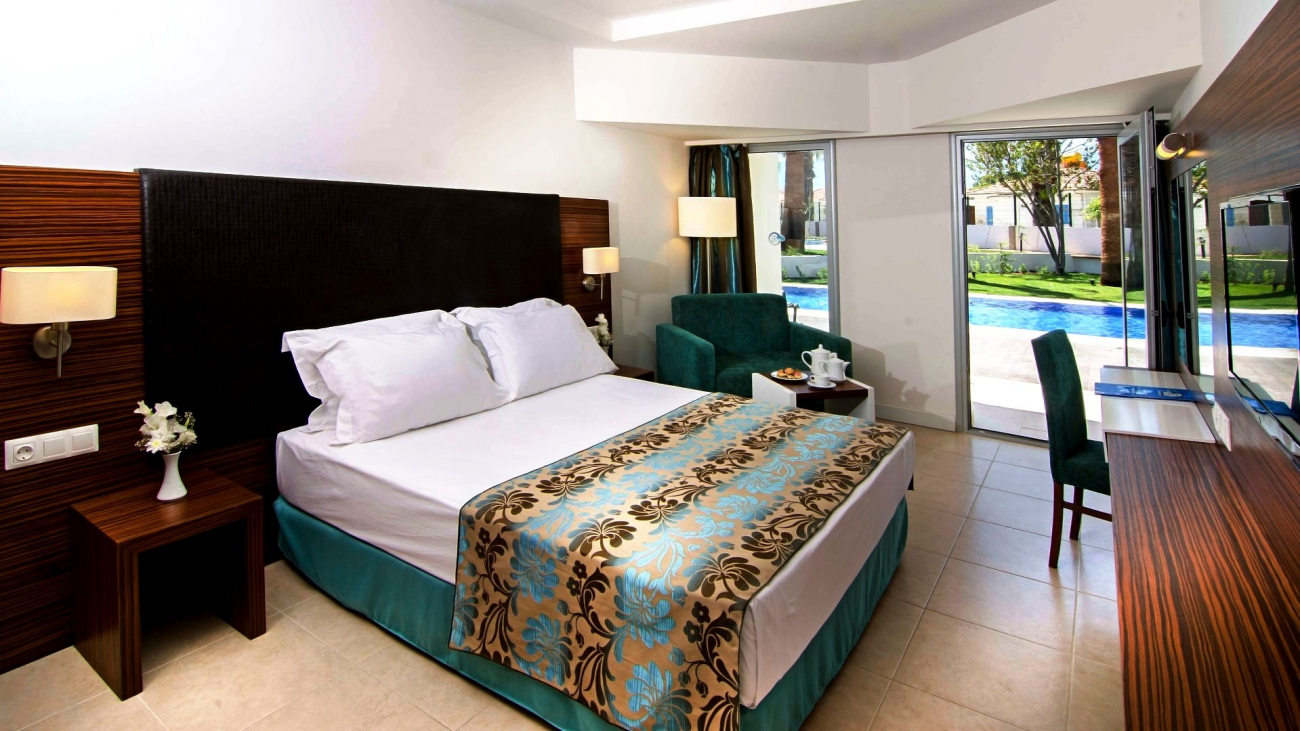 ПОЧИВКА В КУШАДАСЪ PALM WINGS BEACH RESORT 5* Ранно Записване 2026
